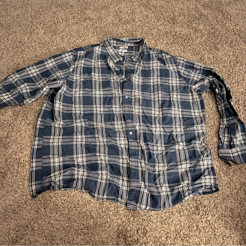 Men’s 3XLT Causal Button Down Modern Fit collar Dress Shirt, lightly worn